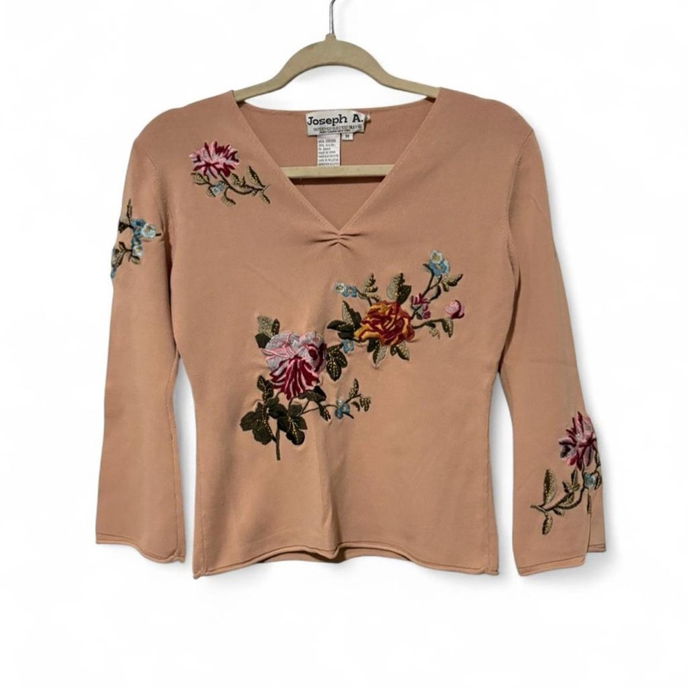 Vintage Y2K Tan and pink floral‎ embroidered V-neck top Med